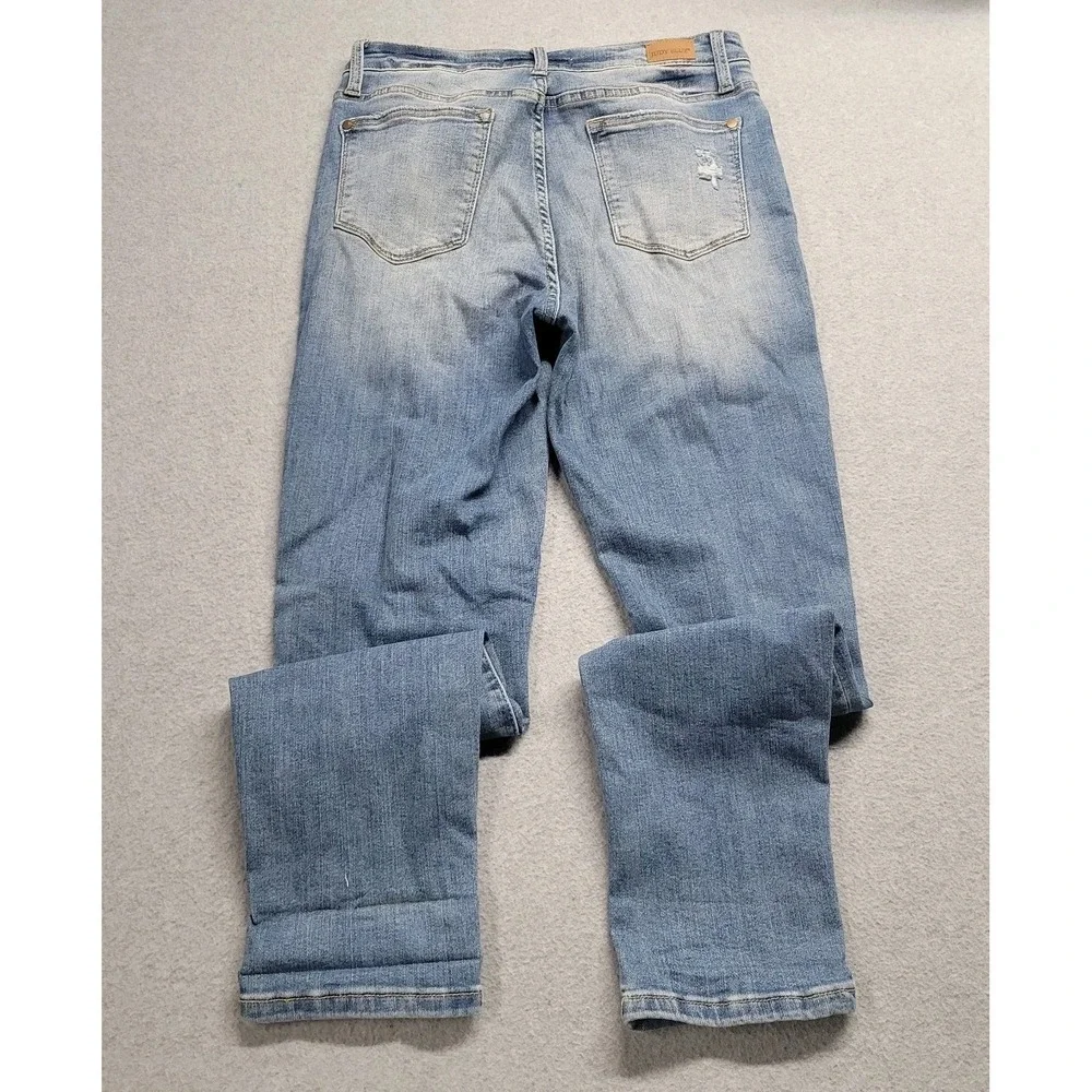 Judy Blue Los Angeles Boyfriend Distressed Jeans Light Wash Size 5/27 Denim